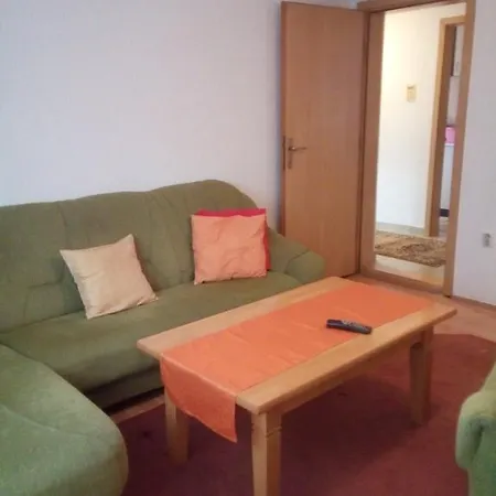 Apartman, Sobe S.kolonija Apartment *